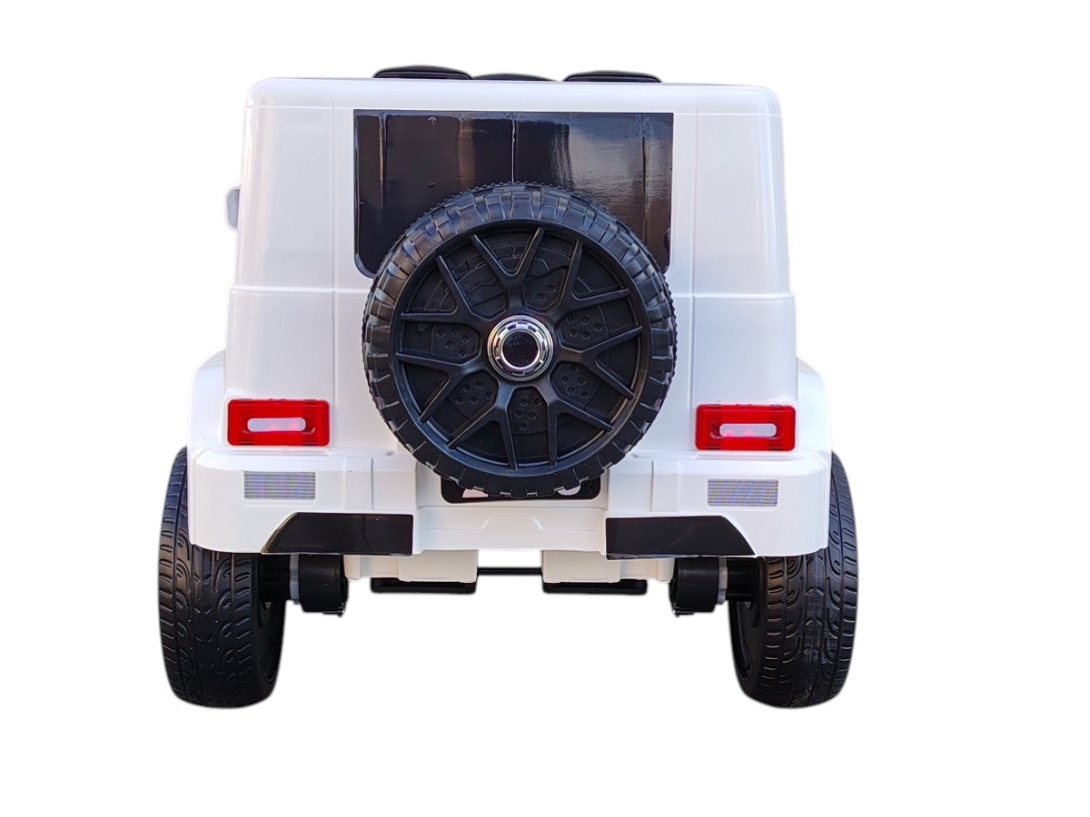 MERCEDES AMG 1-37 WHITE SM